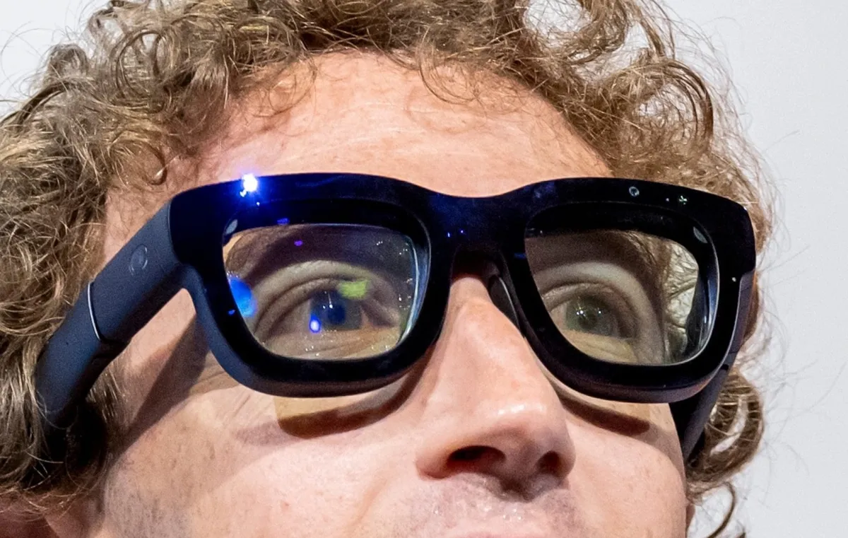 Meta launches camera-free smart glasses named Luna