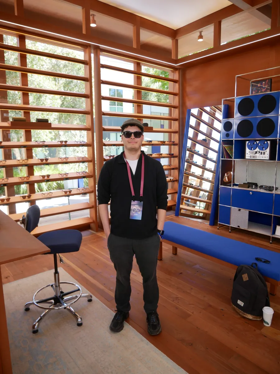 Meta shows new smart glasses with AI features at Connect event