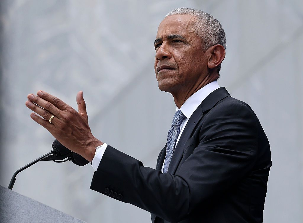 Obama Urges Democrats to Develop AI Strategy